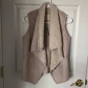 Faux Fur girls vest